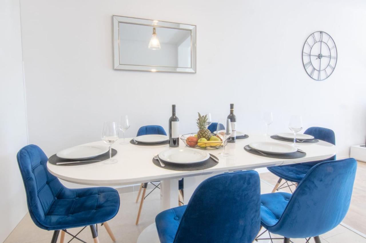 Apartment Cvita Free Beach Parking Makarska Eksteriør billede